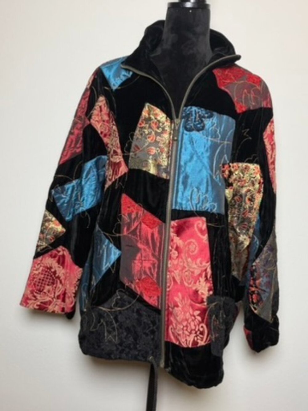 Vintage Chico's Design 2 Velvet Brocade Patchwork Zip Embroidered Jacket Artsy